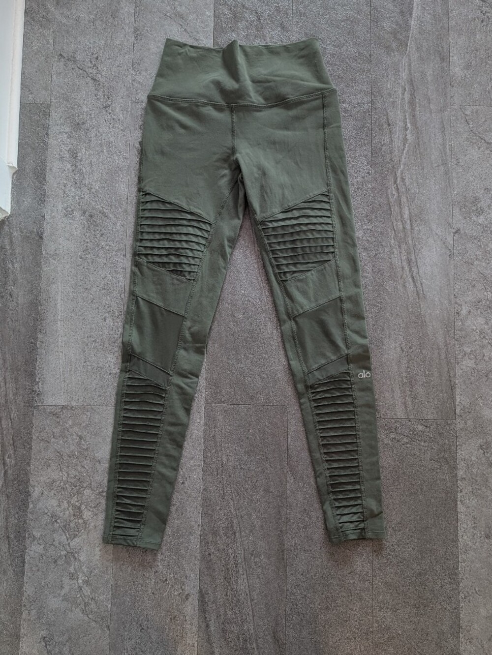 Alo Moto Leggings